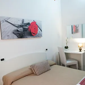** Гостевой дом Backpackers House Италия